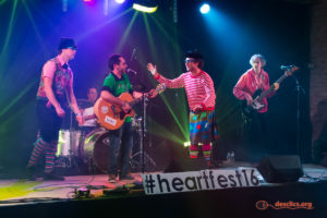 DES CLICS - Heart Fest 3 - Verteuil - 19 011 225058 - 37832